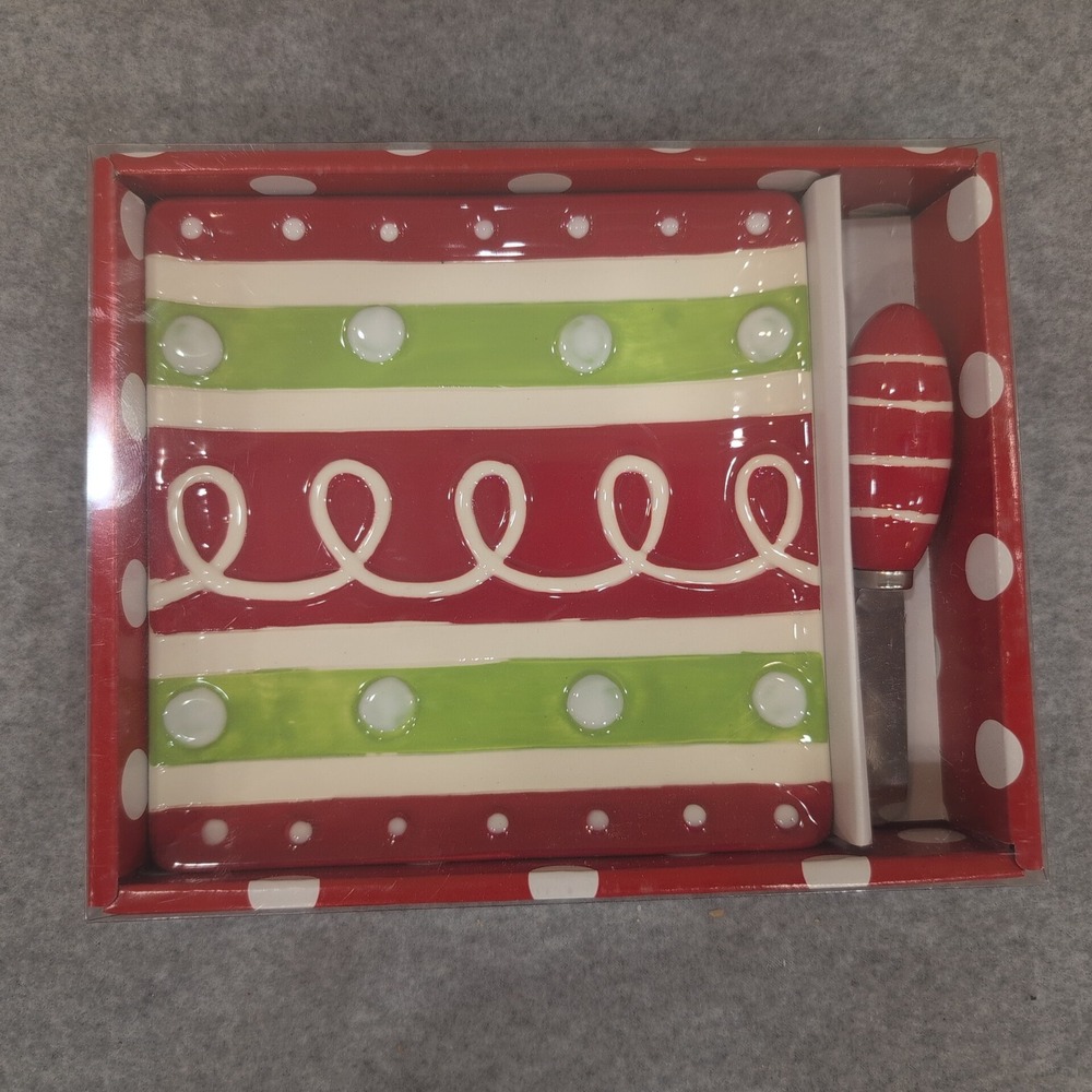 burton + BURTON Christmas Holiday‎ Cheese Board and Spreader Set Red Green White - Picture 2 of 4